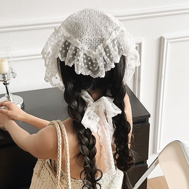 Show Mind-Lace Bonnet Hat