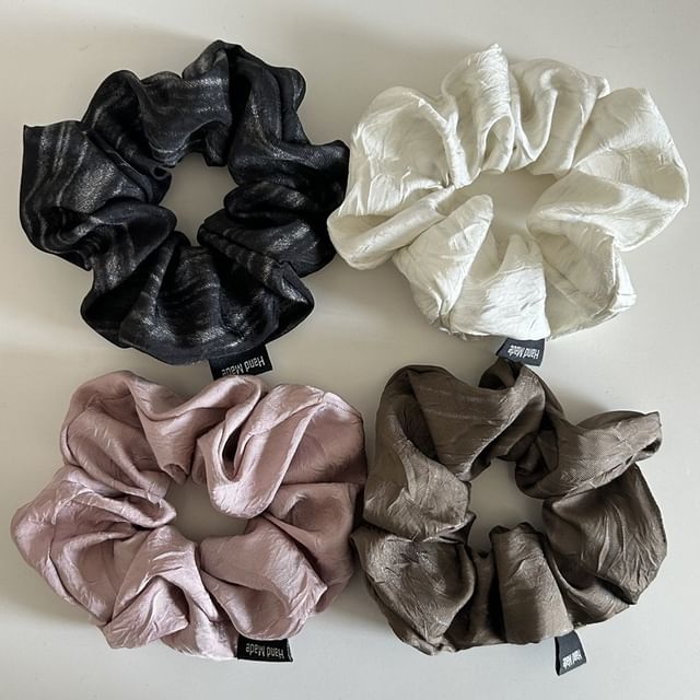 enthice-Fabric Scrunchie