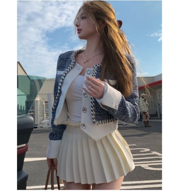 NENE-Square Neck Panel Tweed Rhinestone Button Jacket