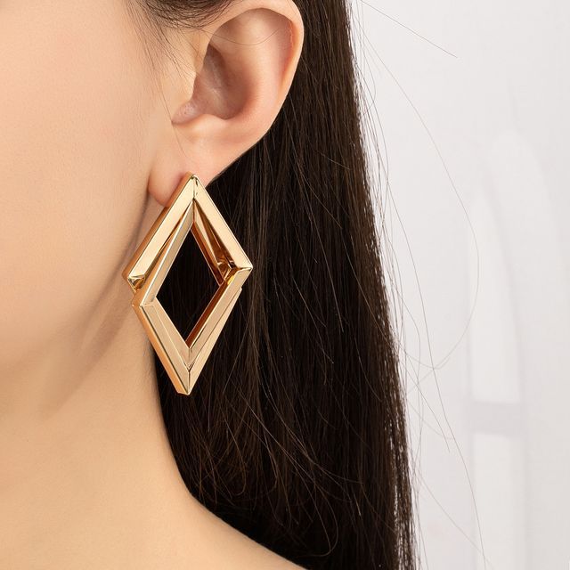 Gemsha-Geometry Drop Earring