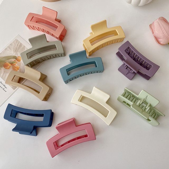 Daeuni-Hair Claw