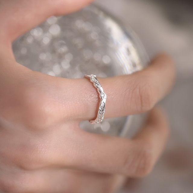 Parskletie-Irregular Sterling Silver Open Ring