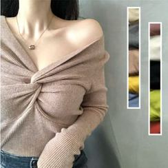 Maido - Long-Sleeve Knotted Knit Top Maido - Long-Sleeve Knotted Knit Top