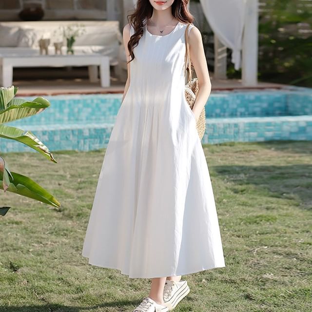 Odestra-Sleeveless Plain Midi A-Line Dress