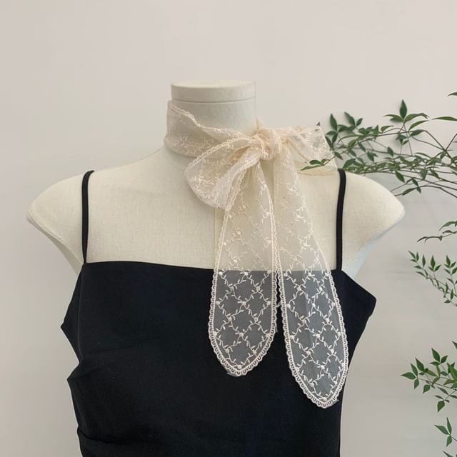 Nikifa-Lace Light Narrow Scarf