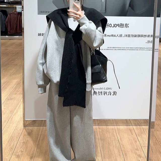 Gilmort-Round Neck Plain Oversized Sweatshirt Mid Rise Plain Wide Leg Sweatpants Plain Scarf