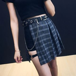 Nigella - Faux Leather Chain Strap Belt Nigella - Faux Leather Chain Strap Belt