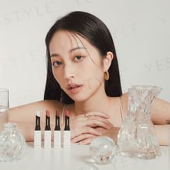 FreshO2 - Amanda Smoothing Lip Balm