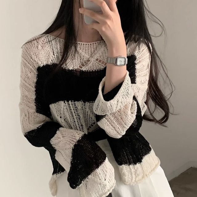 MIKIGA-Long-Sleeve Round Neck Two Tone Knit Top
