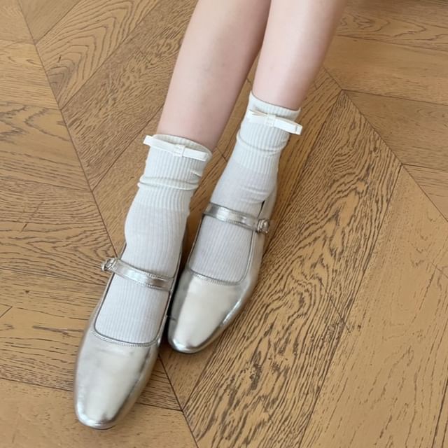 Gentiana-Bowknot Plain Socks Various Designs