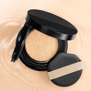 Shiseido - Maquillage Dramatic Essence Cushion Glow SPF 50+ PA++++