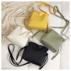 Daelynn - Drawstring Crossbody Bucket Bag Daelynn - Drawstring Crossbody Bucket Bag
