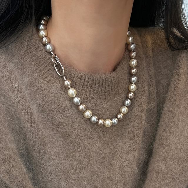Panda Dama-Beaded Necklace