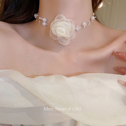 Schweetums - Floral Mesh Faux Pearl Fishing Line Choker