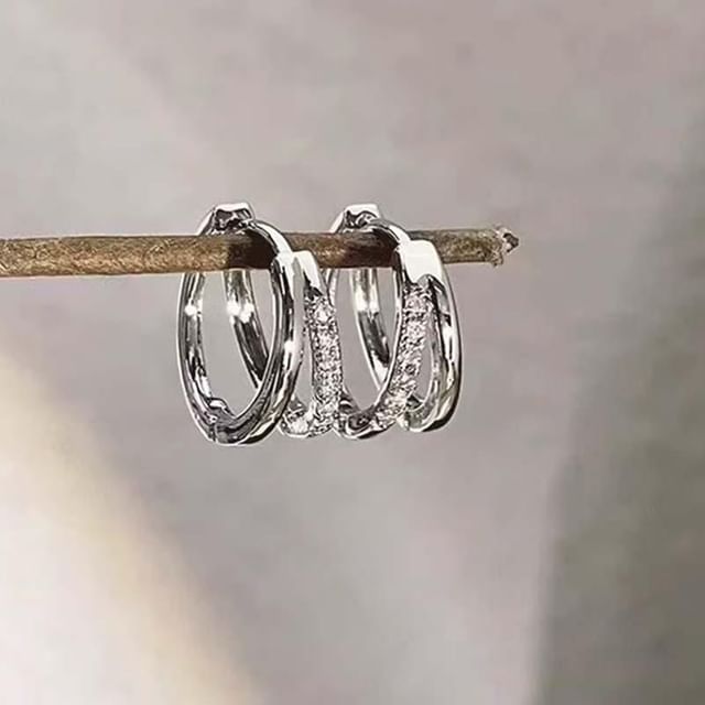 Lilafey-CZ Alloy Layered Huggie Earring