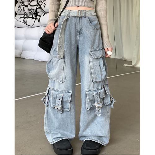 Mid Rise Washed Wide Leg Cargo Jeans