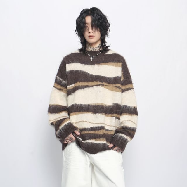Derbundy-Drop Shoulder Crew Neck Striped Oversized Sweater