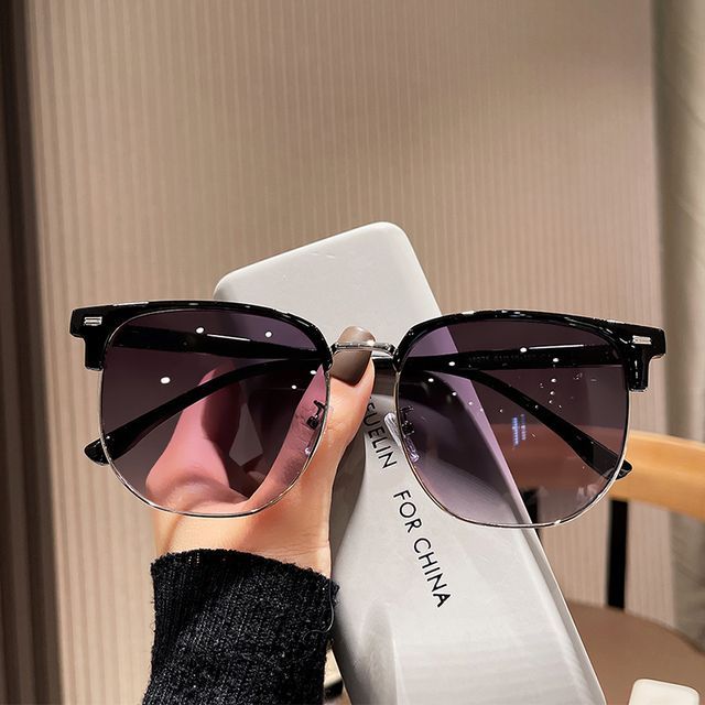 MOL Girl-Round Sunglasses