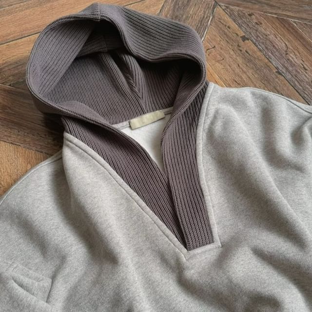 GRAYCIOUS-Two Tone Knit Hoodie