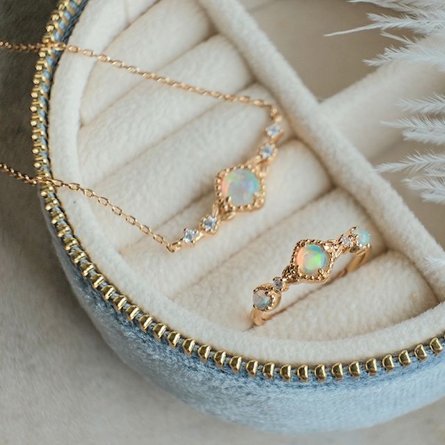 DECADES-Opal Sterling Silver Necklace Open Ring