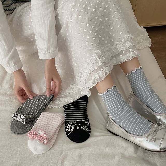 Mimiyu-Striped Lettuce Edge Socks Set