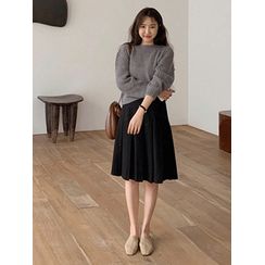 maybe-baby - Band-Waist Plated Midi Skirt With Sash maybe-baby - Band-Waist Plated Midi Skirt With Sash