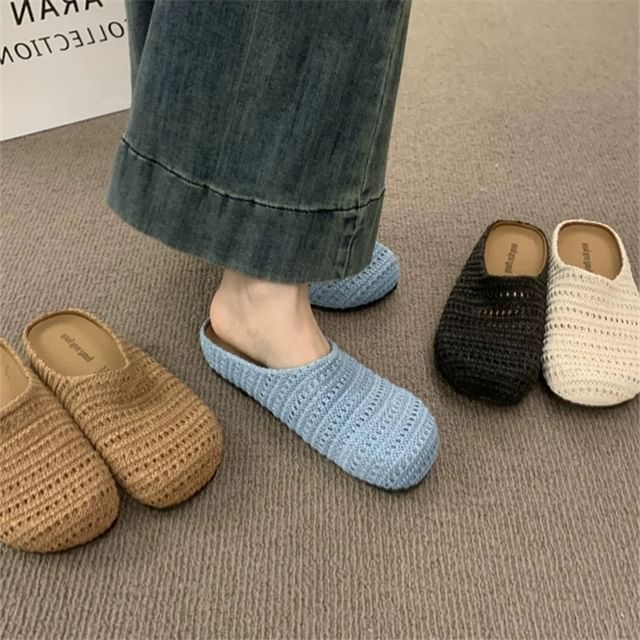 Asterisk-Plain Eyelet Fabric Clogs