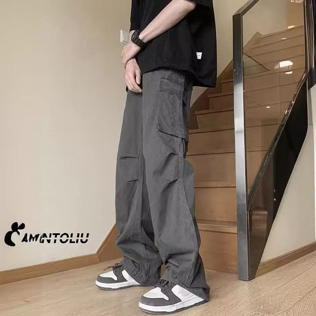 DuckleBeam-Mid Rise Plain Straight Leg Cargo Pants