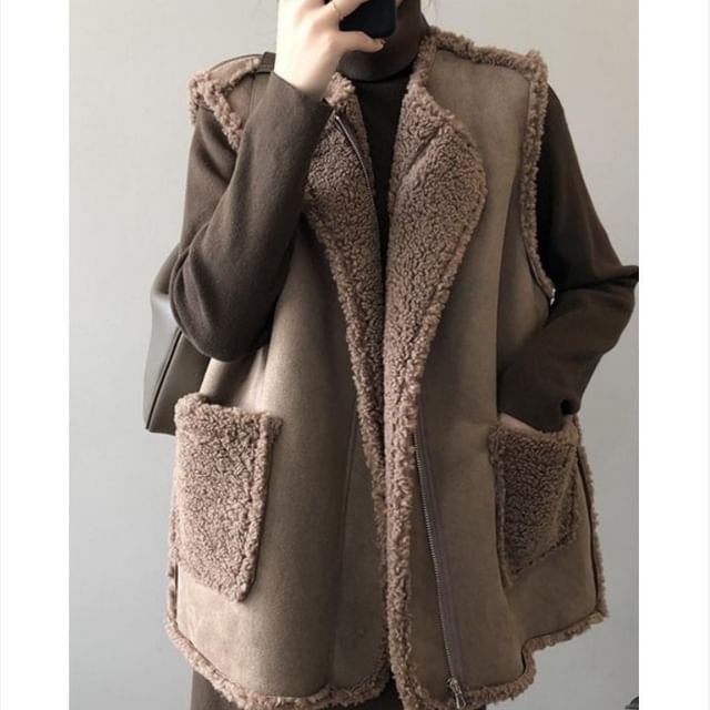 INEN-Round Neck Faux Shearling Zip Vest