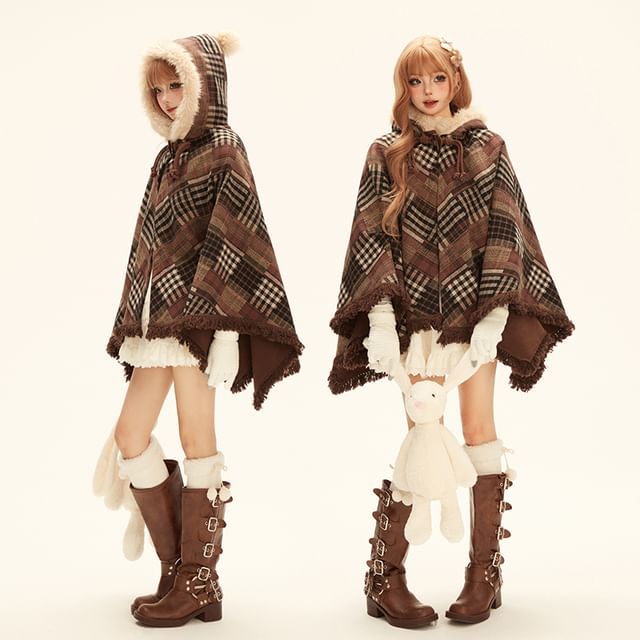 KUMI-Tassel Hem Plaid Hooded Cape