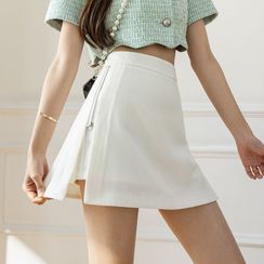 Yohana - Side-Slit Mini A-Line Skirt