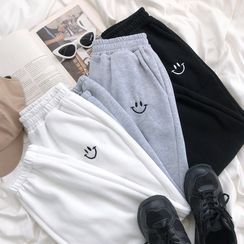 CaraMelody - Embroidered Sweatpants