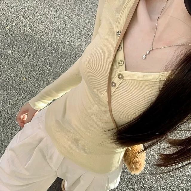 Cloud Nine-Long Sleeve V-Neck Button Up Ribbed Plain Top