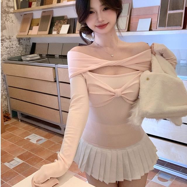 Whoosh-Long-Sleeve Bowknot Plain Crop Top
