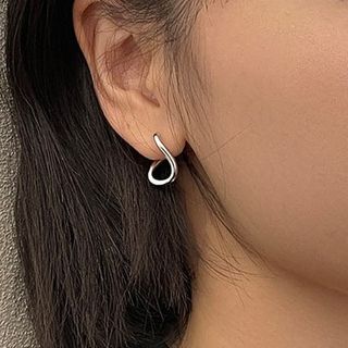 Hansha-Curve Alloy Earring