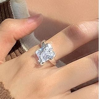 Hansha-Rhinestone Ring