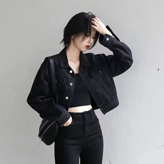 Everose-Collared Plain Button Denim Jacket