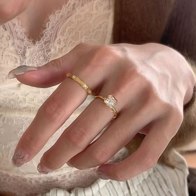 Hansha-Rhinestone Alloy Ring Various Designs