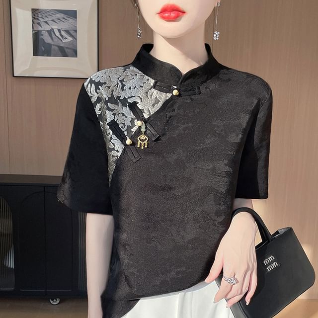 Weelop-Elbow-Sleeve Stand Collar Frog Buttoned Top