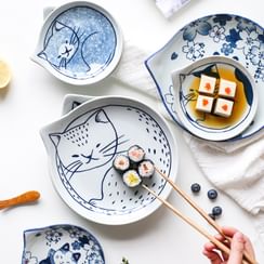 Kawa Simaya - Assiette en céramique avec motif chat (différents modèles) Kawa Simaya - Assiette en céramique avec motif chat (différents modèles)