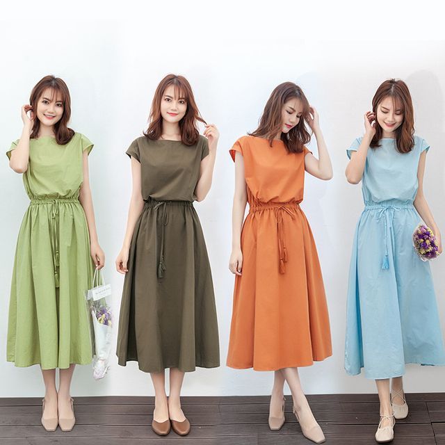 Supernova-Short-Sleeve Midi A-Line Dress