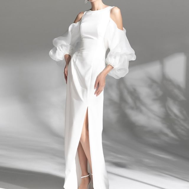 DreesHouse-Long-Sleeve Crew Neck Cold Shoulder Plain Slit Sheath Wedding Gown