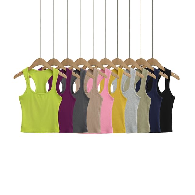 Asiris-Scoop Neck Plain Racerback Tank Top