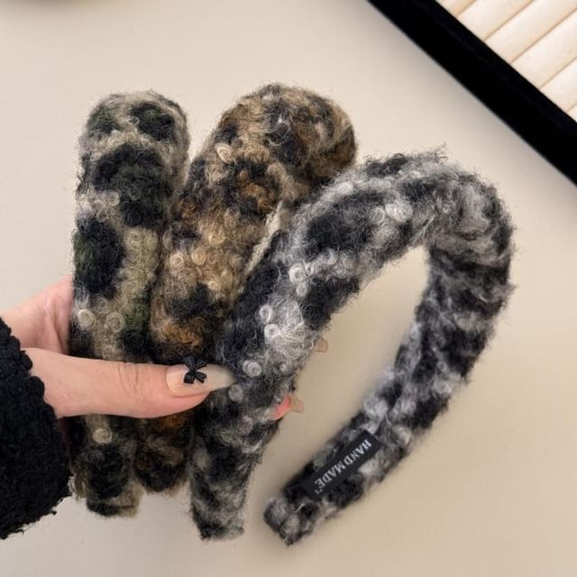 Daeuni-Leopard Patterned Boucle Padded Headband