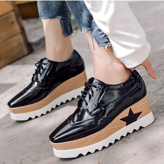 brogue wedge shoes