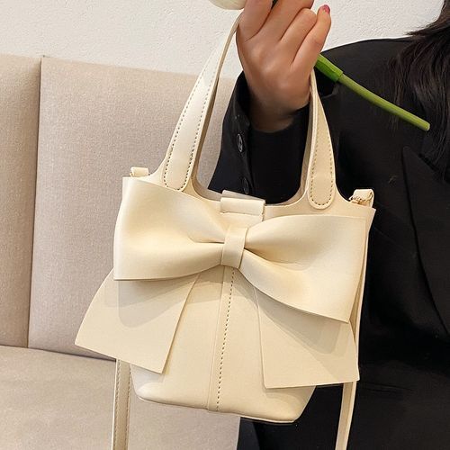 Bow hot sale bucket bag