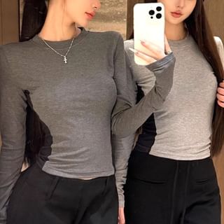Striinkie-Long Sleeve Plain Slim-Fit Top