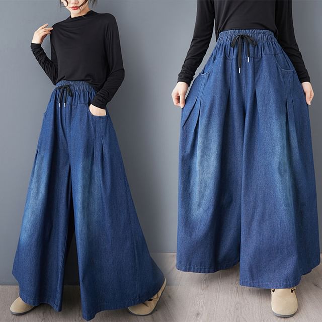 Supernova-High Waist Wide Leg Jeans