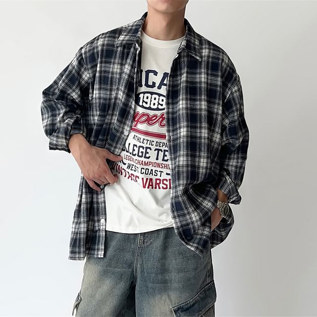 Okwano-Long Sleeve Collared Plaid Shirt
