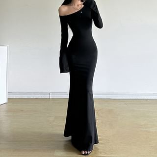 Honet Bell Sleeve Cold-Shoulder Plain Slim-Fit Maxi Bodycon Dress Sale